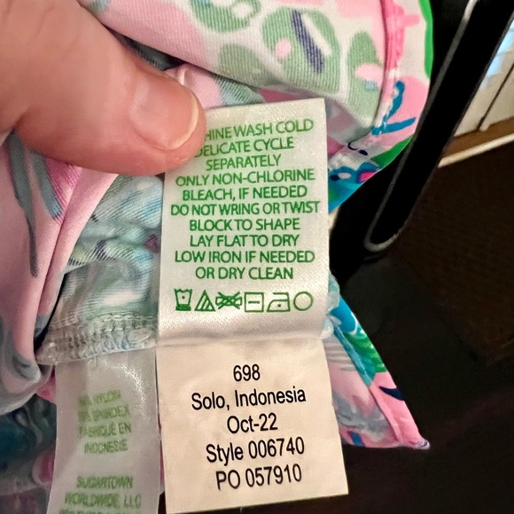 LILLY PULITZER Talli Cover-up In Mandevilla Baby Paradise Petals | L - Picture 5 of 6